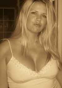 romantic female looking for guy in Cuttyhunk, Massachusetts