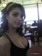 lonely female looking for guy in Michie, Tennessee