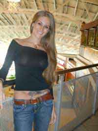 romantic lady looking for men in Coldwater, Michigan