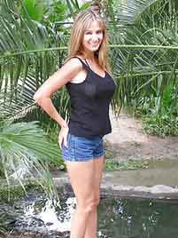 romantic lady looking for guy in Heyworth, Illinois